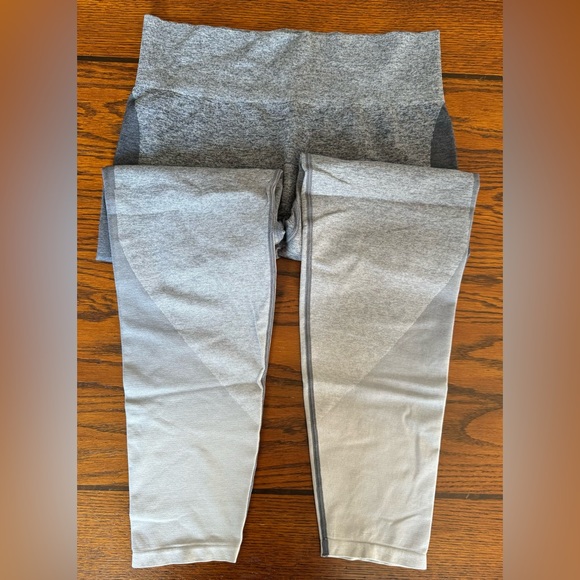 Pair of PINK Leggings - Picture 3 of 6